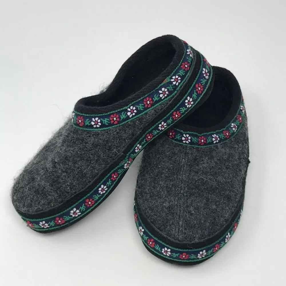 Kids Acorn Gray Wool Slippers floral trim 9.5-10.5